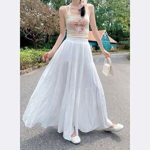 Elegant White Maxi Skirt